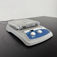 VWR Hotplate Stirrer image 0